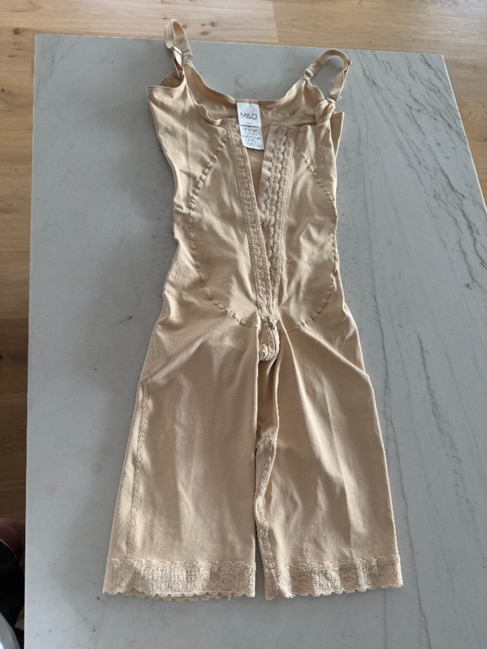 Never Worn M&D Stage 1 Knee-length faja with back coverage and adjustable straps
